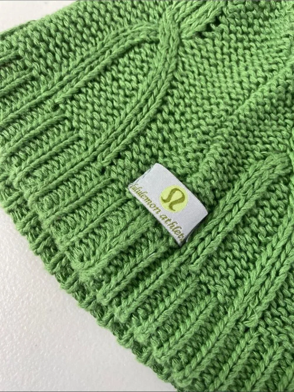 lululemon athletica Kids Knit Pom Beanie in Green Winter Gorpcore Hat One Size